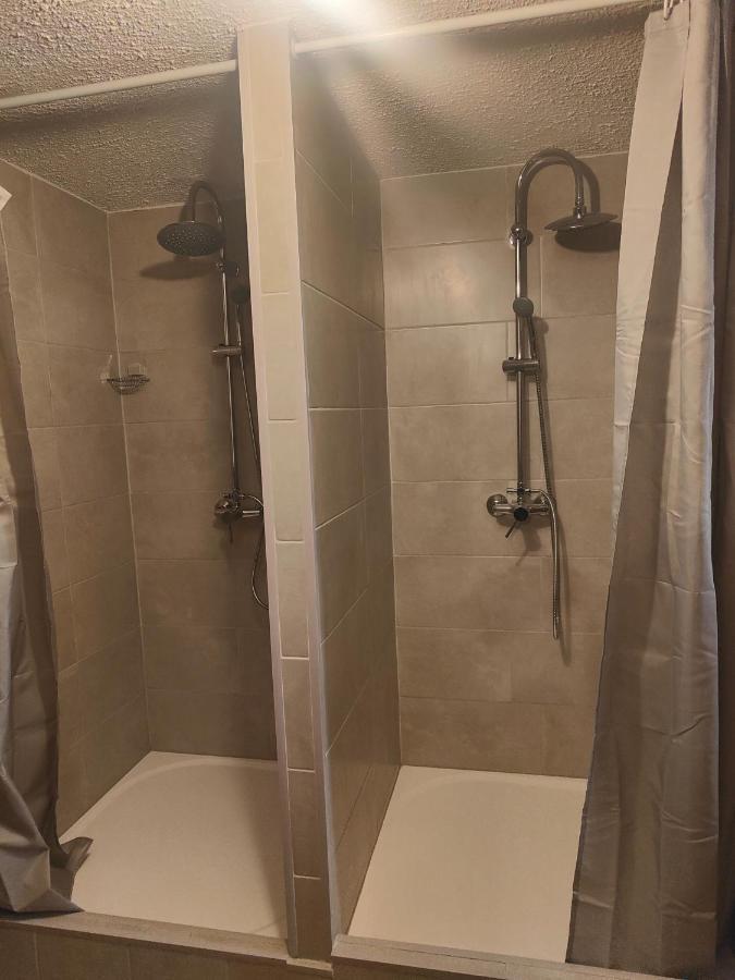 Chambre Climatisee Et Cosy Auberge Du Manala Hotel 24 24 Saint-Louis  Ngoại thất bức ảnh